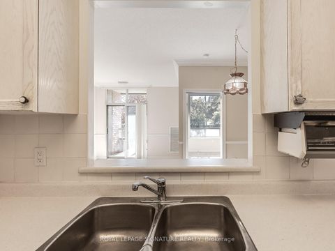 Photo 10 at 115 - 88 Grandview Way, Willowdale East, Toronto