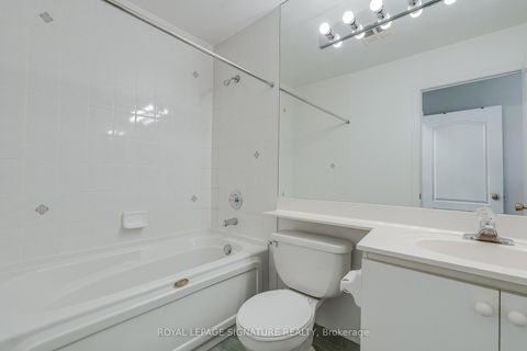 Photo 16 at 115 - 88 Grandview Way, Willowdale East, Toronto