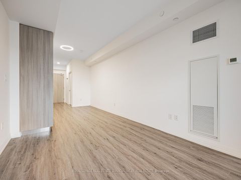 Photo 11 at 1603 - 75 Canterbury Place, Willowdale West, Toronto