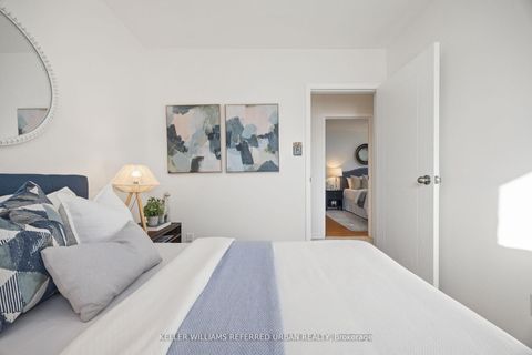 Photo 22 at 17 Madron Crescent, York University Heights, Toronto