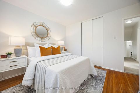 Photo 25 at 17 Madron Crescent, York University Heights, Toronto