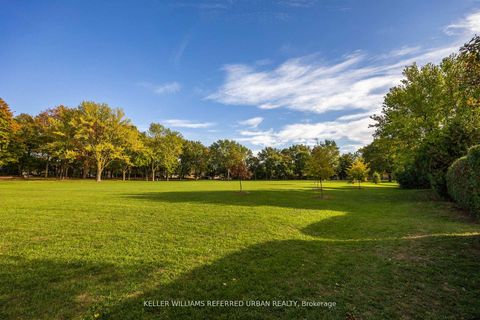 Photo 36 at 17 Madron Crescent, York University Heights, Toronto