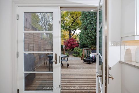 Photo 19 at 419 Hillsdale Avenue E, Mount Pleasant East, Toronto
