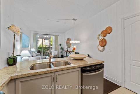 Photo 5 at 113 - 319 Merton Street, Mount Pleasant West, Toronto