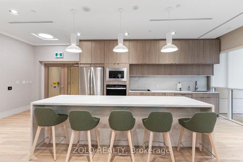 Photo 37 at 113 - 319 Merton Street, Mount Pleasant West, Toronto