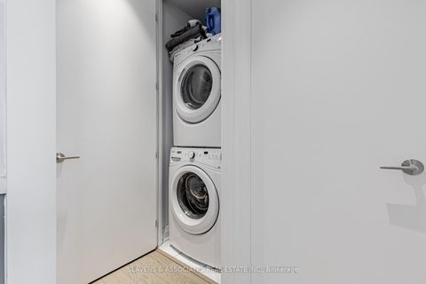 Photo 17 at LPH01 - 60 Berwick Avenue, Eglinton, Toronto