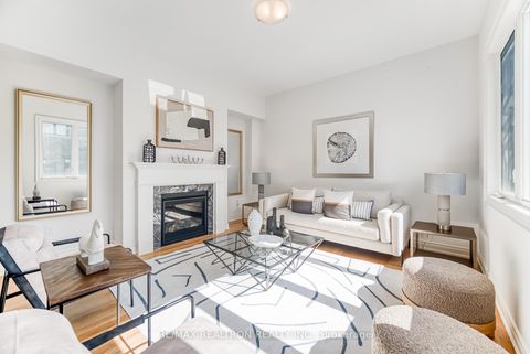 Photo 9 at 73 Current Drive, Rural Richmond Hill, Richmond Hill