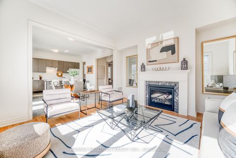 Photo 10 at 73 Current Drive, Rural Richmond Hill, Richmond Hill