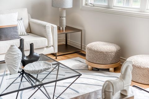 Photo 12 at 73 Current Drive, Rural Richmond Hill, Richmond Hill