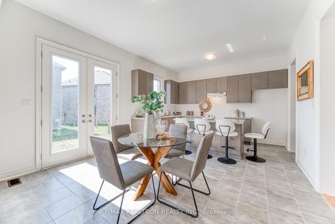 Photo 21 at 73 Current Drive, Rural Richmond Hill, Richmond Hill