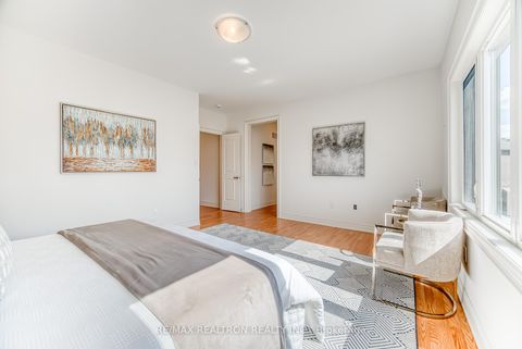 Photo 30 at 73 Current Drive, Rural Richmond Hill, Richmond Hill