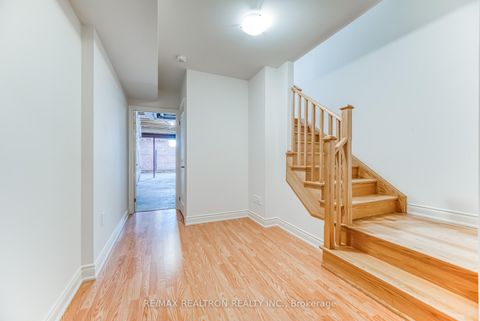 Photo 42 at 73 Current Drive, Rural Richmond Hill, Richmond Hill