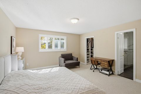 Photo 13 at 63 Snowy Meadow Avenue, Oak Ridges, Richmond Hill