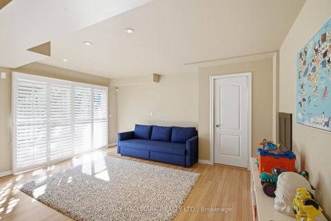 Photo 21 at 63 Snowy Meadow Avenue, Oak Ridges, Richmond Hill