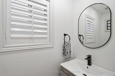 Photo 23 at 63 Snowy Meadow Avenue, Oak Ridges, Richmond Hill