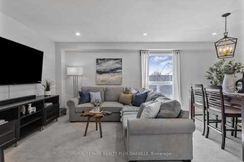 Photo 8 at 34 - 2272 Mowat Avenue, RO River Oaks, Oakville