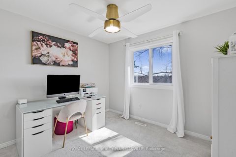 Photo 14 at 34 - 2272 Mowat Avenue, RO River Oaks, Oakville