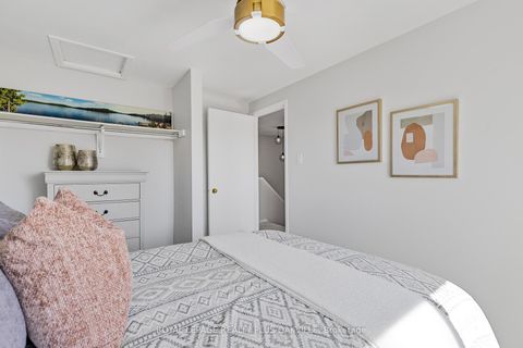 Photo 17 at 34 - 2272 Mowat Avenue, RO River Oaks, Oakville