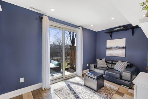 Photo 23 at 34 - 2272 Mowat Avenue, RO River Oaks, Oakville