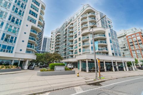 Photo 1 at 219 - 600 Queens Quay, Waterfront Communities C1, Toronto