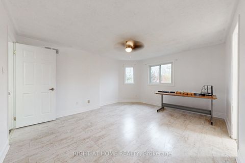 Photo 22 at 91 O'shaughnessy Crescent, Holly, Barrie