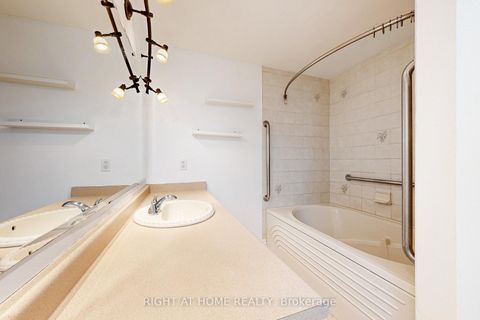 Photo 24 at 91 O'shaughnessy Crescent, Holly, Barrie