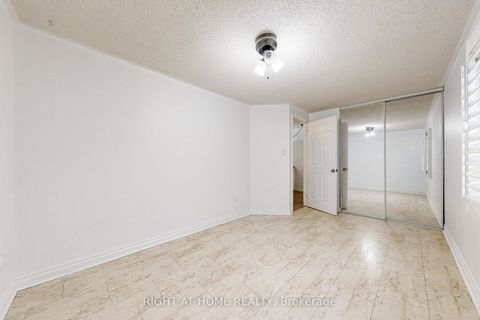 Photo 32 at 91 O'shaughnessy Crescent, Holly, Barrie