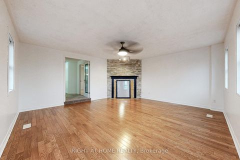 Photo 38 at 91 O'shaughnessy Crescent, Holly, Barrie