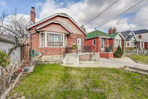 Photo 6 at 84 Kings Park Boulevard, East York, Toronto