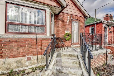 Photo 7 at 84 Kings Park Boulevard, East York, Toronto