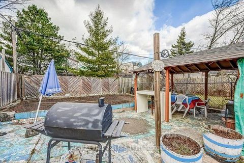 Photo 24 at 84 Kings Park Boulevard, East York, Toronto