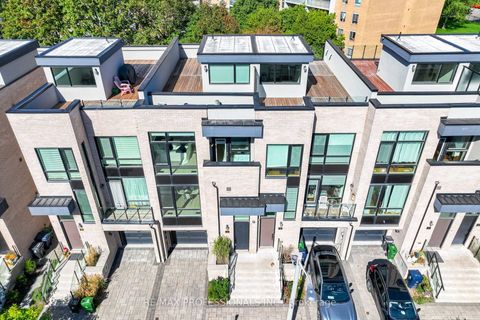 Photo 1 at 22 Pony Farm Drive, Richview, Toronto