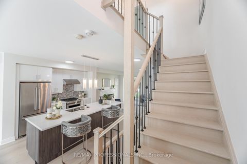 Photo 16 at 22 Pony Farm Drive, Richview, Toronto