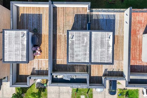 Photo 36 at 22 Pony Farm Drive, Richview, Toronto