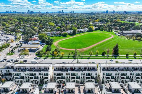 Photo 41 at 22 Pony Farm Drive, Richview, Toronto