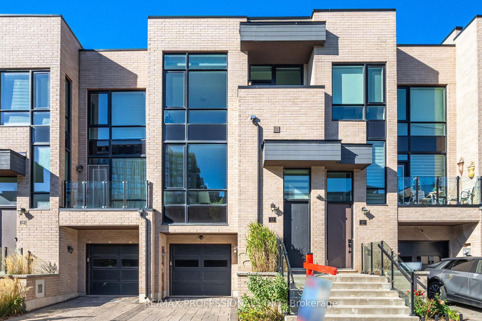 22 Pony Farm Drive, Richview, Toronto 