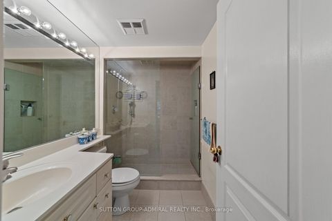 Photo 35 at 304 - 11 Townsgate Drive, Yorkhill, Vaughan