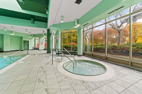 Photo 39 at 304 - 11 Townsgate Drive, Yorkhill, Vaughan