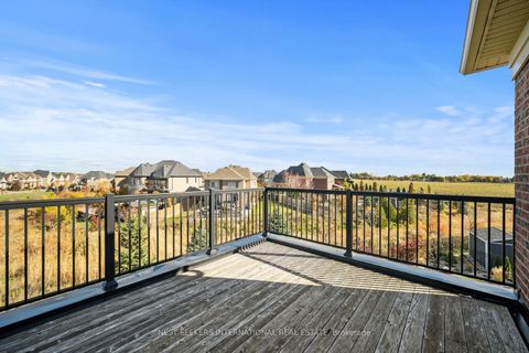 Photo 18 at 12 Albert Hill Court, Nobleton, King