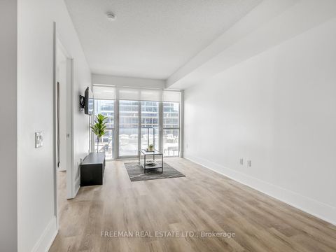 Photo 1 at 618 - 560 Front Street, Waterfront Communities C1, Toronto