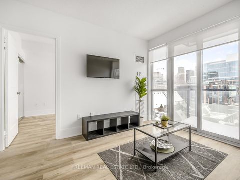 Photo 6 at 618 - 560 Front Street, Waterfront Communities C1, Toronto