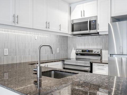 Photo 16 at 618 - 560 Front Street, Waterfront Communities C1, Toronto