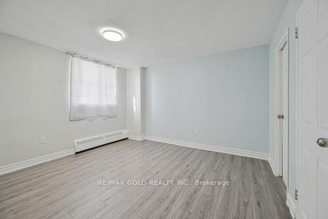 Photo 23 at 207 - 60 Stevenson Road, Jamestown, Toronto