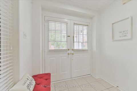 Photo 4 at 7 Via Cassia Drive, Amesbury, Toronto