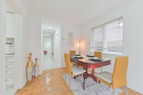 Photo 7 at 7 Via Cassia Drive, Amesbury, Toronto