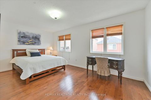 Photo 21 at 7 Via Cassia Drive, Amesbury, Toronto