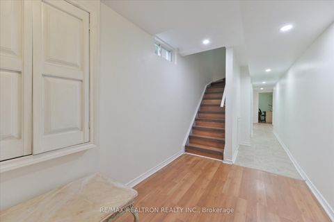 Photo 30 at 7 Via Cassia Drive, Amesbury, Toronto