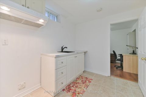Photo 31 at 7 Via Cassia Drive, Amesbury, Toronto