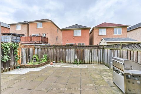 Photo 37 at 7 Via Cassia Drive, Amesbury, Toronto