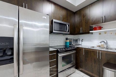 Photo 4 at 315 - 18 Holmes Avenue, Willowdale East, Toronto